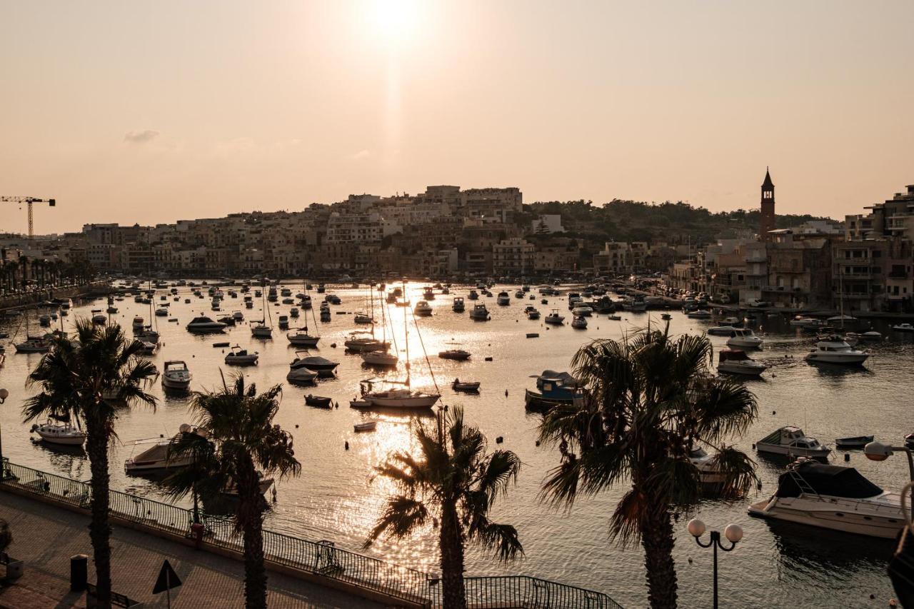 C'Est La Vie Guesthouse Marsaskala Exterior foto